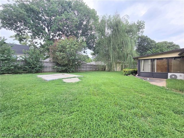 9708 Weddington Road, Fort Smith, AR 72908