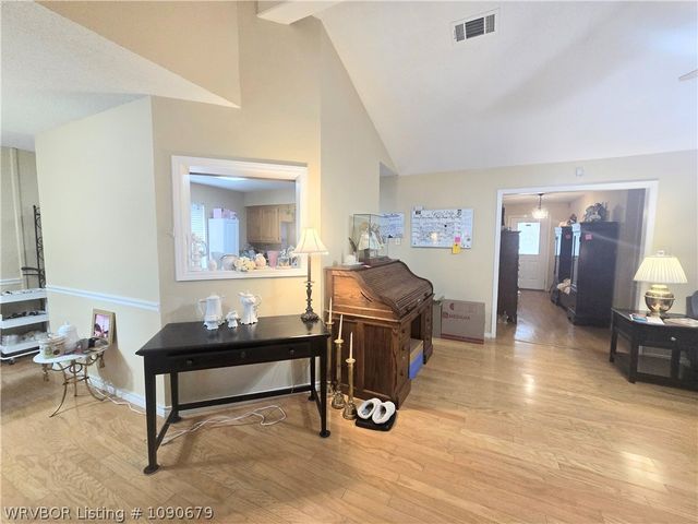 9708 Weddington Road, Fort Smith, AR 72908