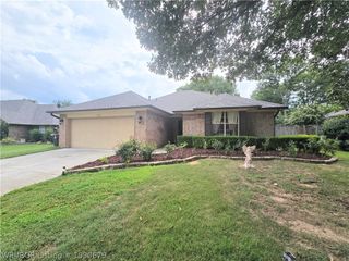 9708 Weddington Road, Fort Smith, AR 72908