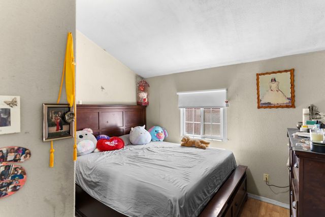 131 W Atchinson, Fresno, CA 93706