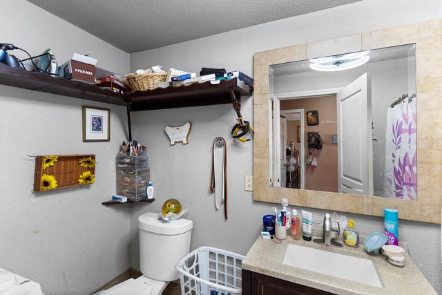 131 W Atchinson, Fresno, CA 93706
