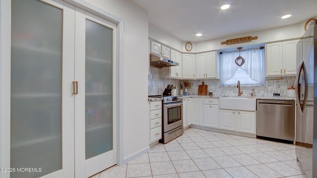 31 Wolfpack Road, Hamilton, NJ 08619