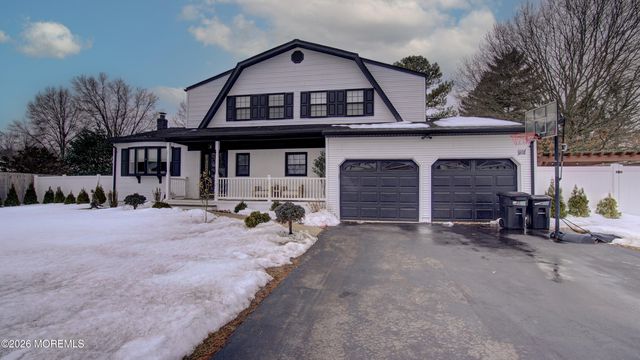 31 Wolfpack Road, Hamilton, NJ 08619