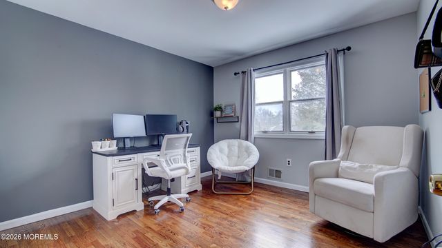 31 Wolfpack Road, Hamilton, NJ 08619