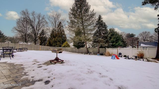 31 Wolfpack Road, Hamilton, NJ 08619