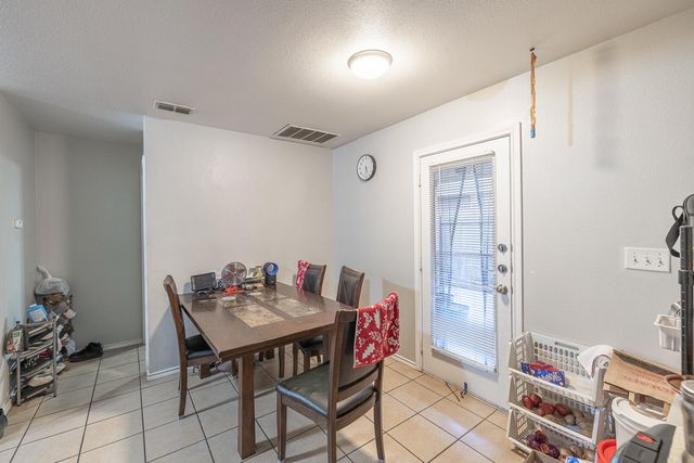 304 N Brentwood Avenue, Lubbock, TX 79416