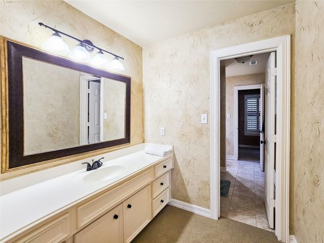 5007 Cambridge Street, Sugar Land, TX 77479
