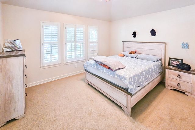 5007 Cambridge Street, Sugar Land, TX 77479