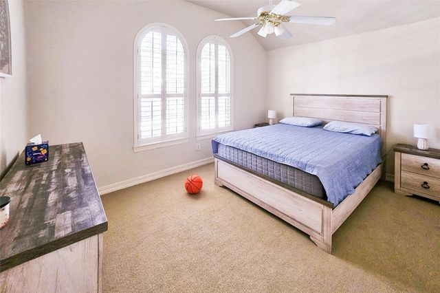 5007 Cambridge Street, Sugar Land, TX 77479