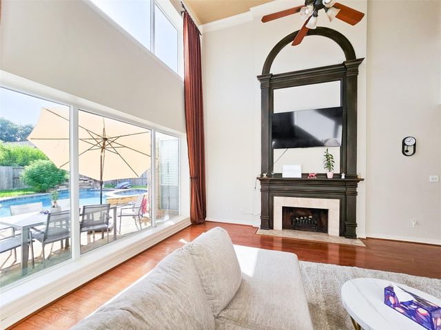 5007 Cambridge Street, Sugar Land, TX 77479