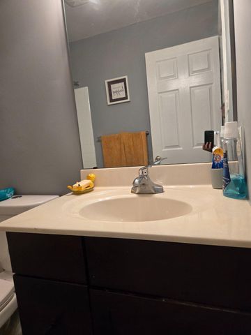 13822 NORTHCREST RD, Hagerstown, MD 21742