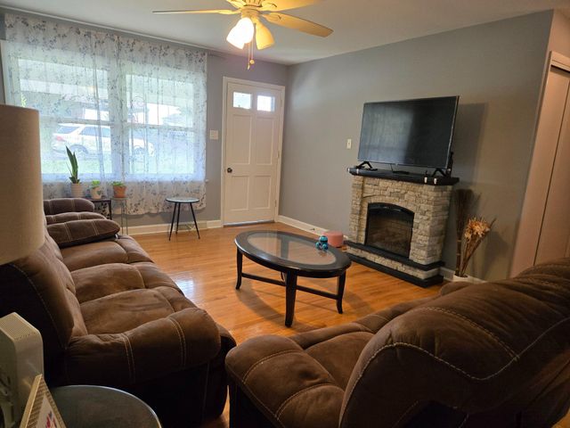 13822 NORTHCREST RD, Hagerstown, MD 21742