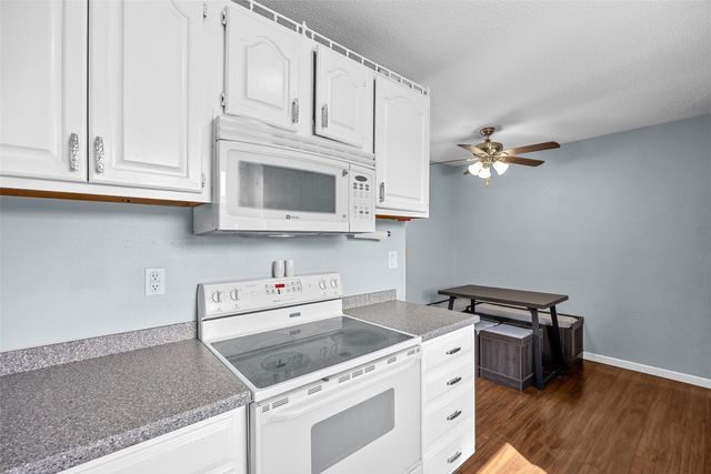 179 Lenora Drive NW, Cedar Rapids, IA 52405