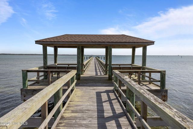 142 Corncake Circle, Morehead City, NC 28557