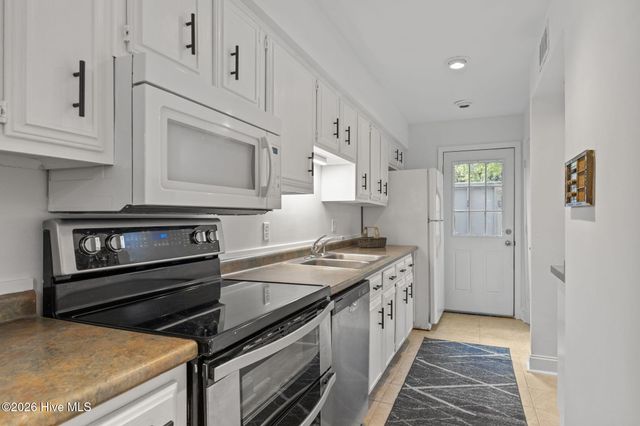 142 Corncake Circle, Morehead City, NC 28557