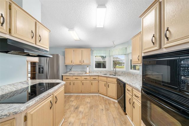 1717 LILLY LANE, The Villages, FL 32159