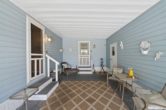 1717 LILLY LANE, The Villages, FL 32159