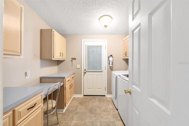 1717 LILLY LANE, The Villages, FL 32159