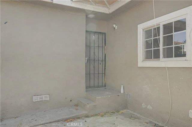 2829 S Rimpau, Los Angeles, CA 90016
