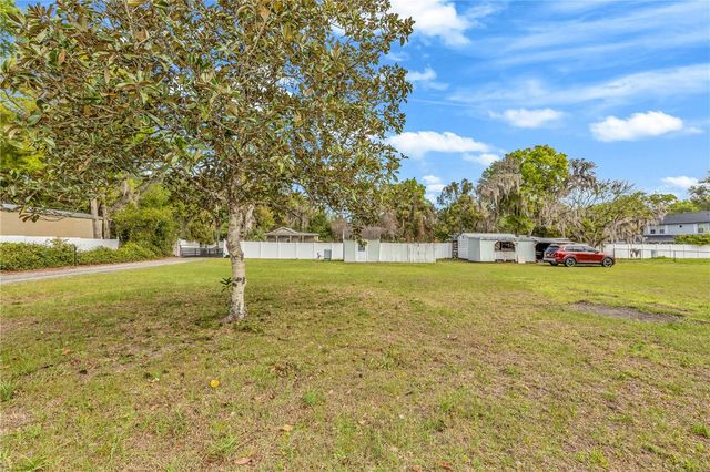885 W WISCONSIN AVENUE, Orange City, FL 32763