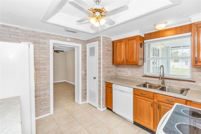 885 W WISCONSIN AVENUE, Orange City, FL 32763