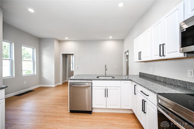 1739 Holloway Avenue, Cincinnati, OH 45207