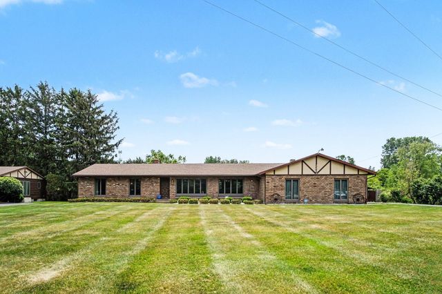 2222 Hayes Street NW, Marne, MI 49435