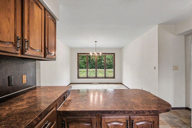 2222 Hayes Street NW, Marne, MI 49435