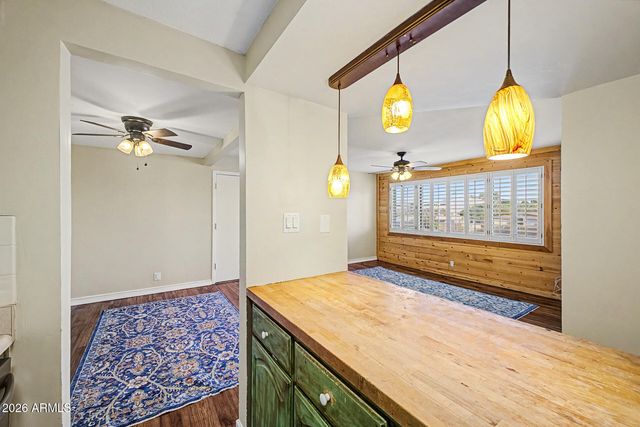 424 W Brown Road 207, Mesa, AZ 85201