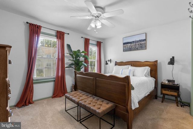 18745 MARTINS LANDING DR, Germantown, MD 20874