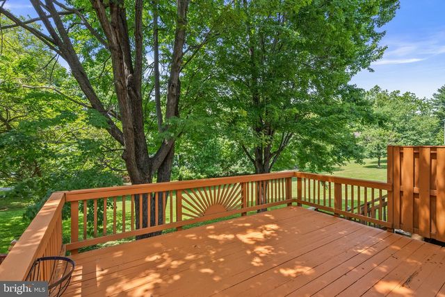 18745 MARTINS LANDING DR, Germantown, MD 20874