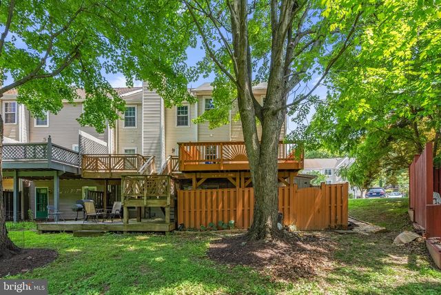 18745 MARTINS LANDING DR, Germantown, MD 20874
