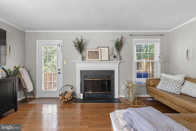 18745 MARTINS LANDING DR, Germantown, MD 20874