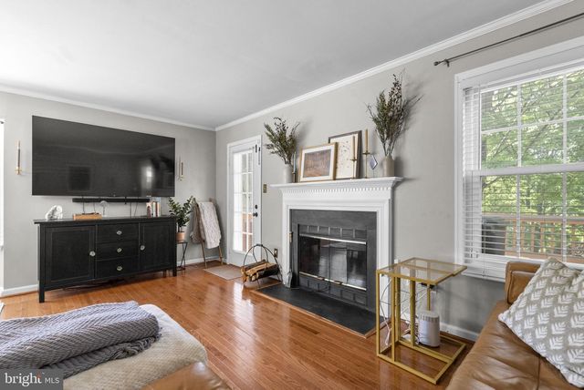 18745 MARTINS LANDING DR, Germantown, MD 20874