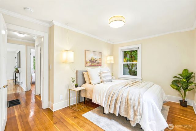 4755 39th Avenue S, Seattle, WA 98118