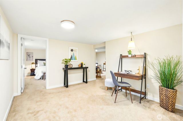 4755 39th Avenue S, Seattle, WA 98118