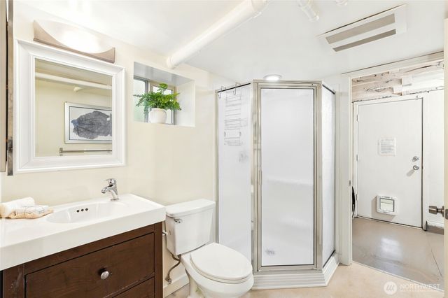 4755 39th Avenue S, Seattle, WA 98118