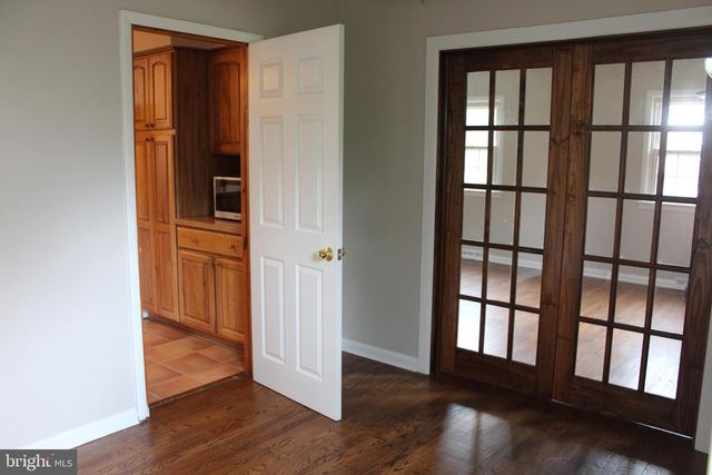 216 GEORGETOWN RD, Glassboro, NJ 08028