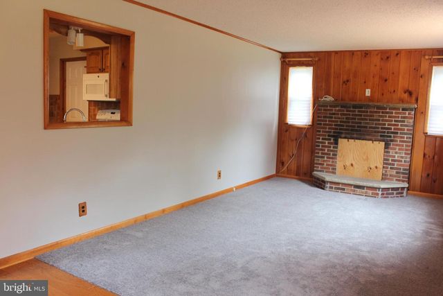 216 GEORGETOWN RD, Glassboro, NJ 08028