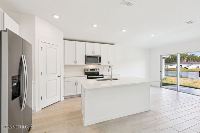 10758 LISHWOOD Way, Jacksonville, FL 32219