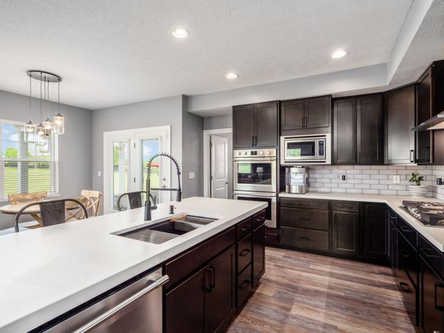 7210 Beachwood Way, Plain City, OH 43064