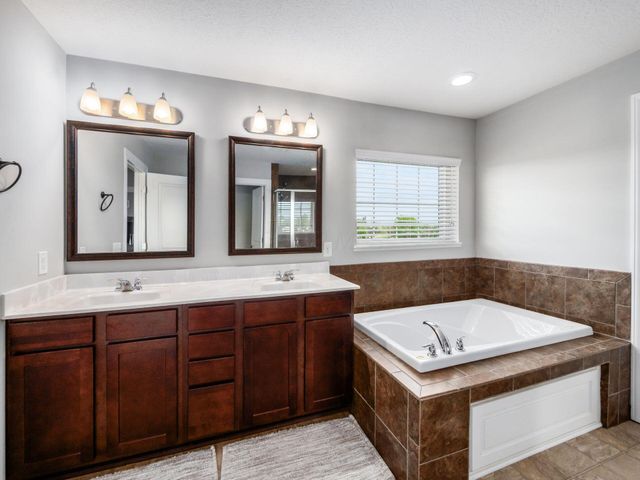 7210 Beachwood Way, Plain City, OH 43064