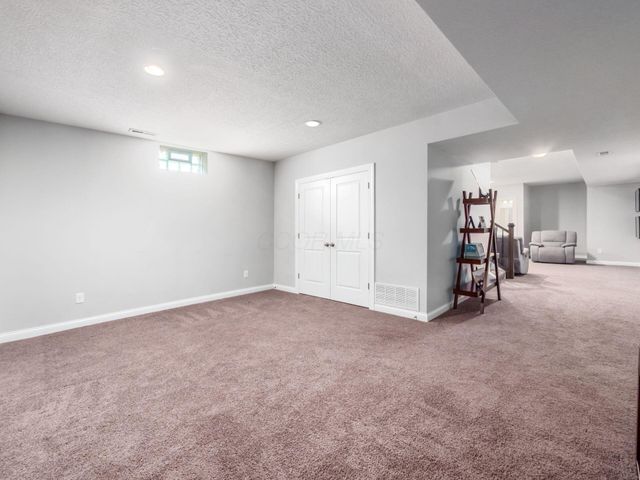 7210 Beachwood Way, Plain City, OH 43064