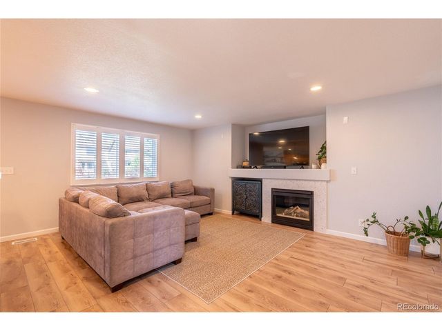3649 Rawhide Cir, Castle Rock, CO 80104