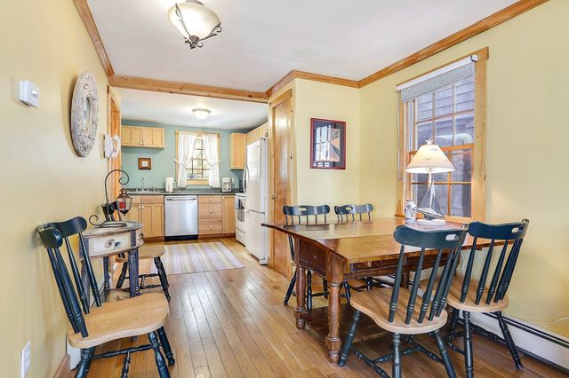 42 Main St A, Rockport, MA 01966