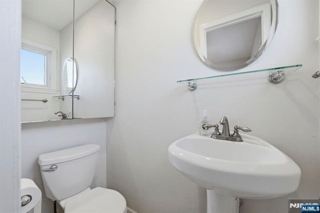 14 Andover Road, Old Bridge, NJ 08857