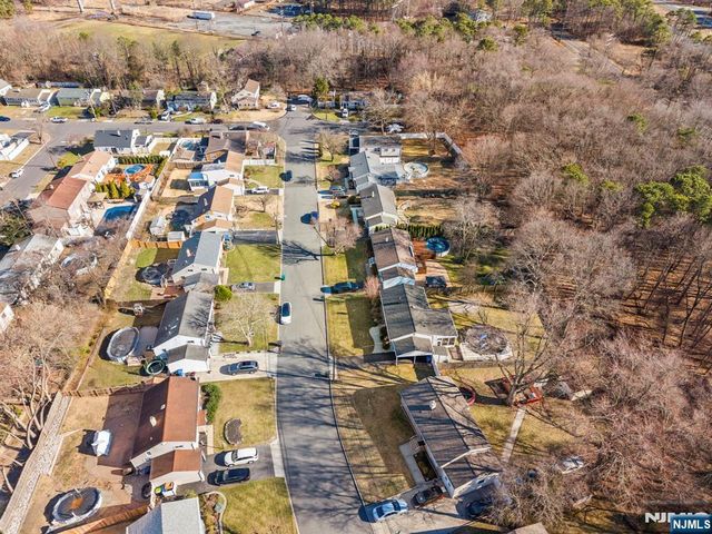 14 Andover Road, Old Bridge, NJ 08857