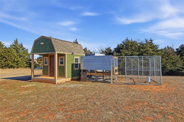 6100 N Anderson Road, Guthrie, OK 73044