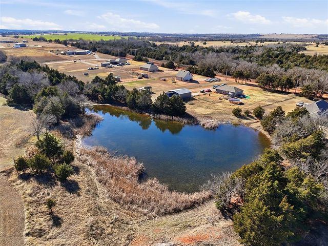 6100 N Anderson Road, Guthrie, OK 73044