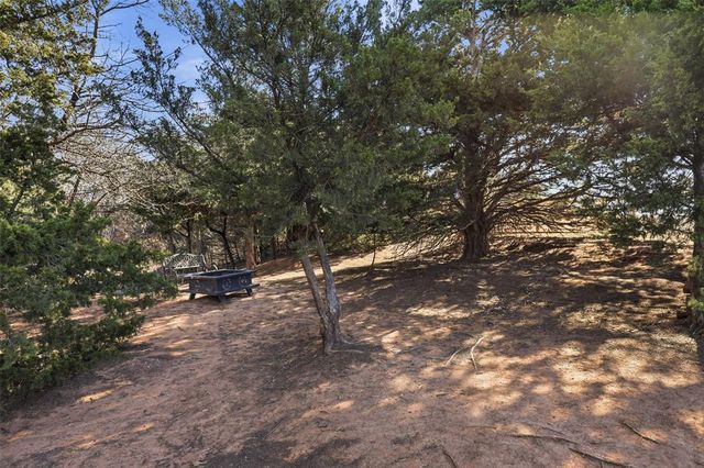 6100 N Anderson Road, Guthrie, OK 73044